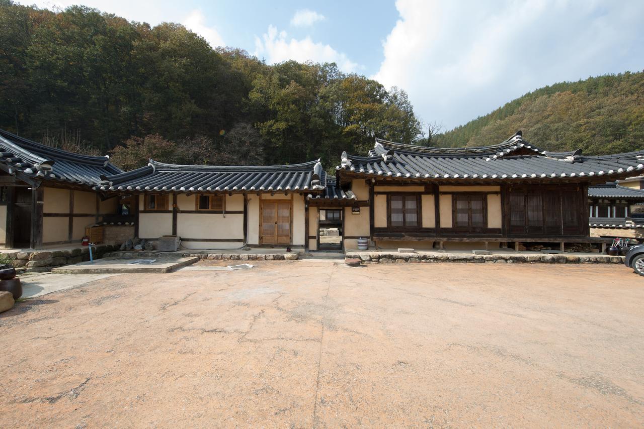 Cheongsong Chalbanggong Jongtaek酒店 外观 照片