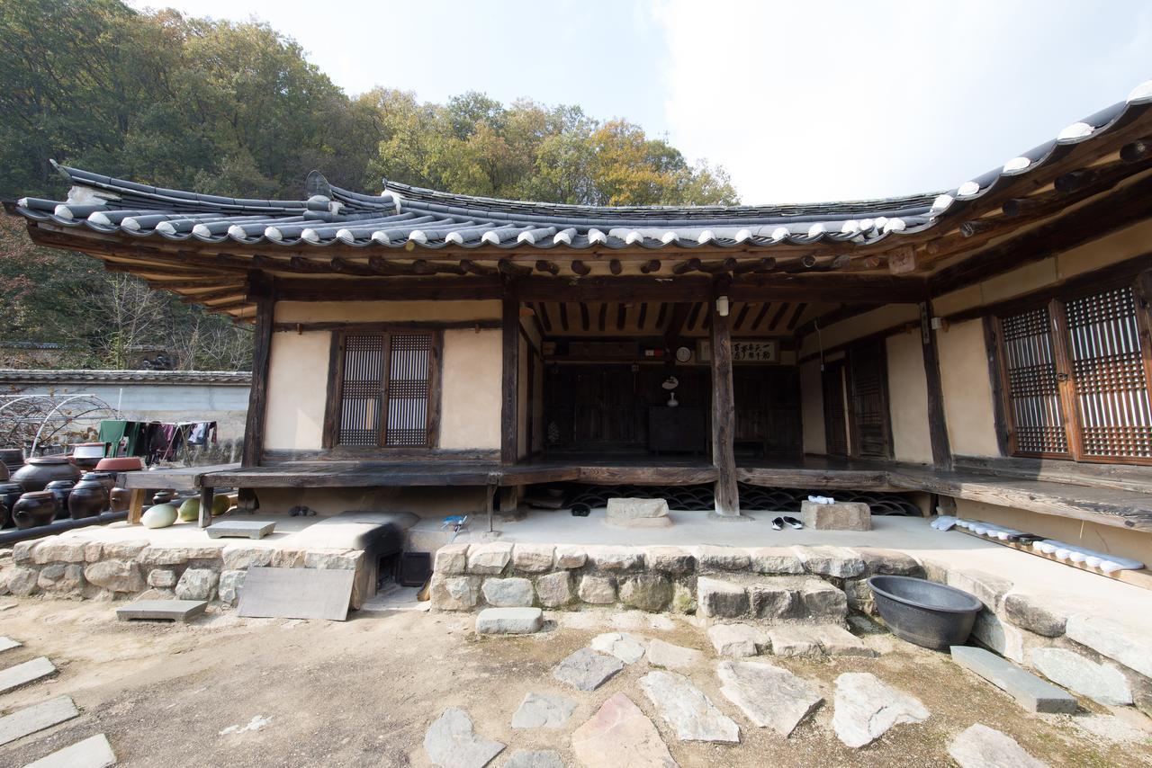 Cheongsong Chalbanggong Jongtaek酒店 外观 照片